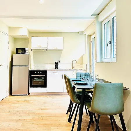 L'octopus - 2 Adultes 2 Enfants Jardin, Proche Centre Et